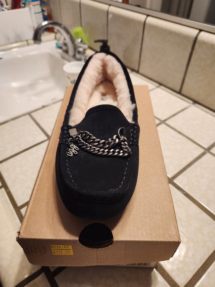 Brand New Uggs Shoes Size 5