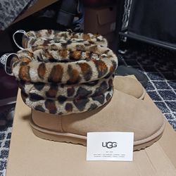 Ugg Fluff Mini Quilted Leapard Boots