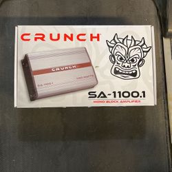 CRUNCH 1100 watts 1 channel amplifier with bass knob