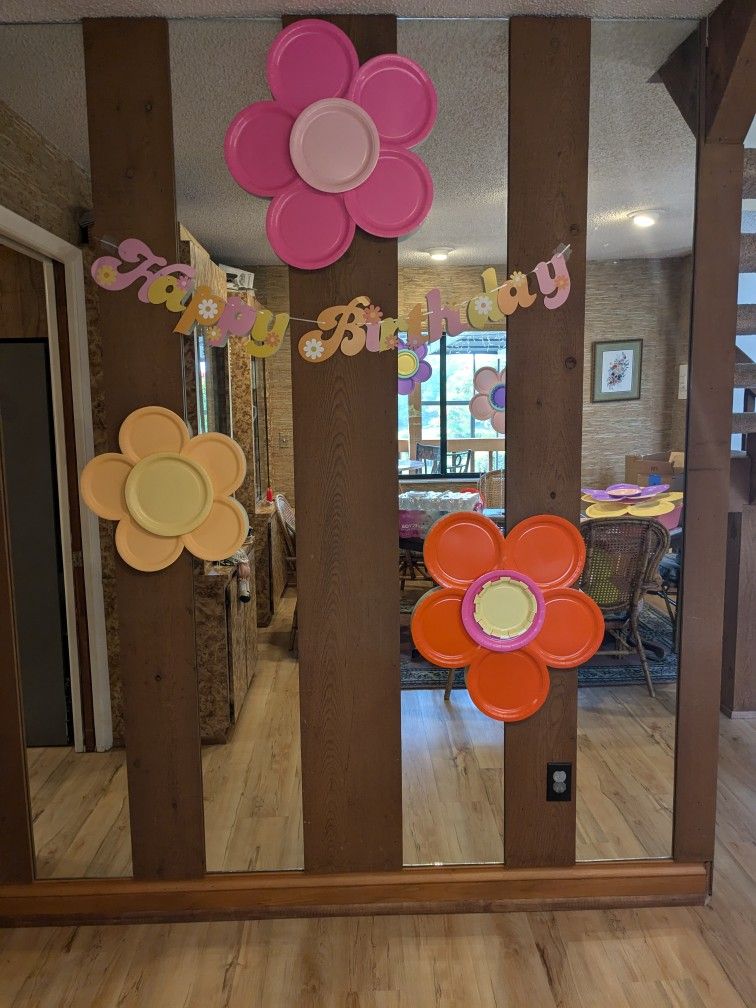 Two Groovy Party Decor
