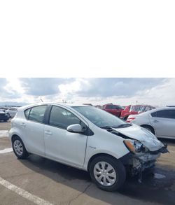2013 Toyota prius parts Only