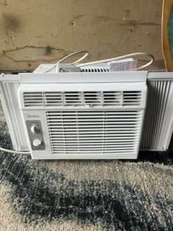 Window AC unit
