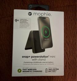 Mophie MagSafe Power Bank with stand