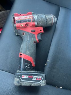 Milwaukee M12 Cordless Drill with XC 4.0 Battery