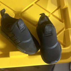 Black Adidas Size 8k Toddler Shoes Fits A 2-3 Year Old.