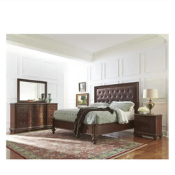 Pulaski Furniture Dresser with Mirror Northern Suffolk