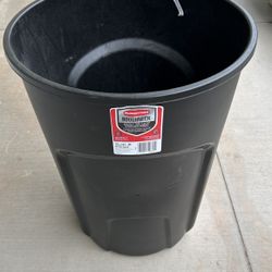 Rubbermaid Garbage Can 30 Gallon 