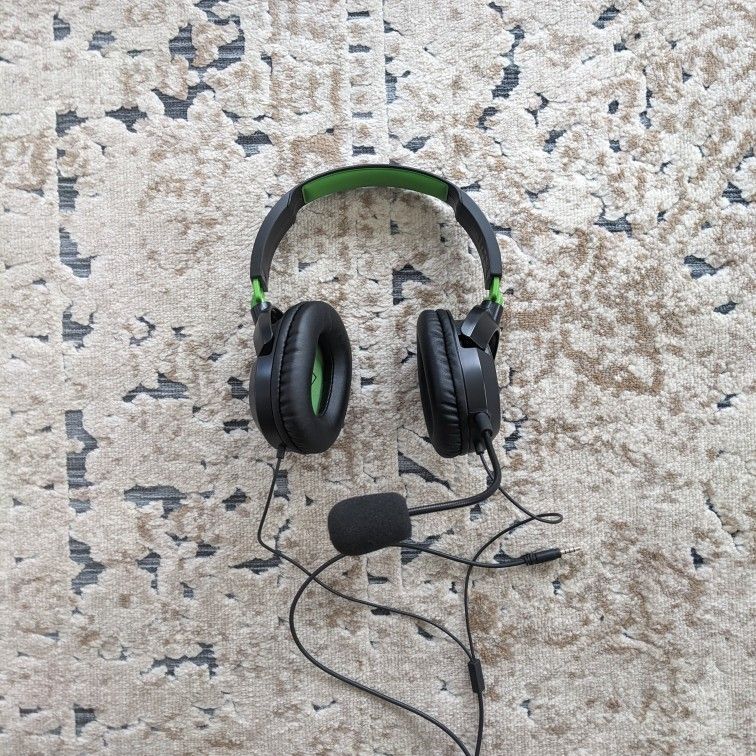 Turtle Beach Recon 50 Headphones + Mic