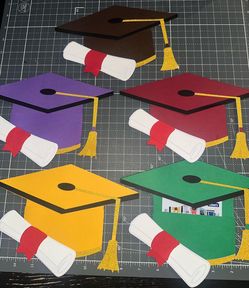Graduation gift card holder