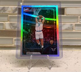 2025-26 Topps NBA Hoops Kon Knueppel #67 (RC) Rainbow Foil Charlotte Hornets
