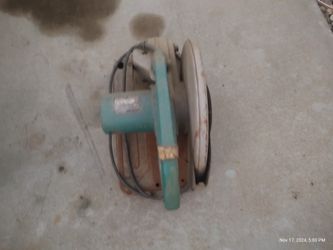 Makita Chop Saw Works Fine