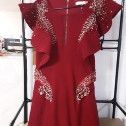 Medium-sized dress