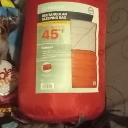 40° f magellan outdoors rectangular sleeping bag