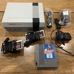 Original Nintendo NES 001 System Bundle Console w/ Controller, Cords, & Game