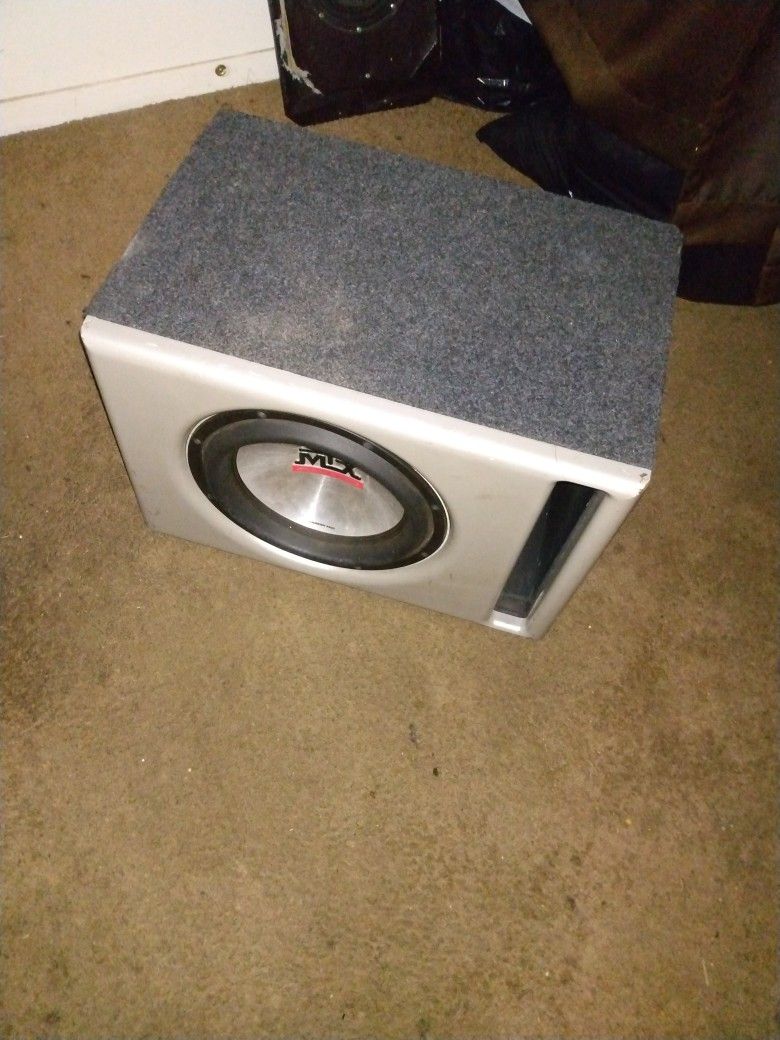 Mtx 9500 12 Inch Superwoofer In It