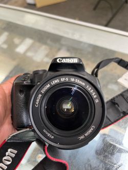 Canon EOS Rebel XSi 450D 12.2MP DSLR Digital Camera w/ EF-S 18-55mm IS Lens