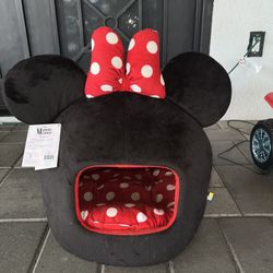 Minnie Mouse Pet House Bed 