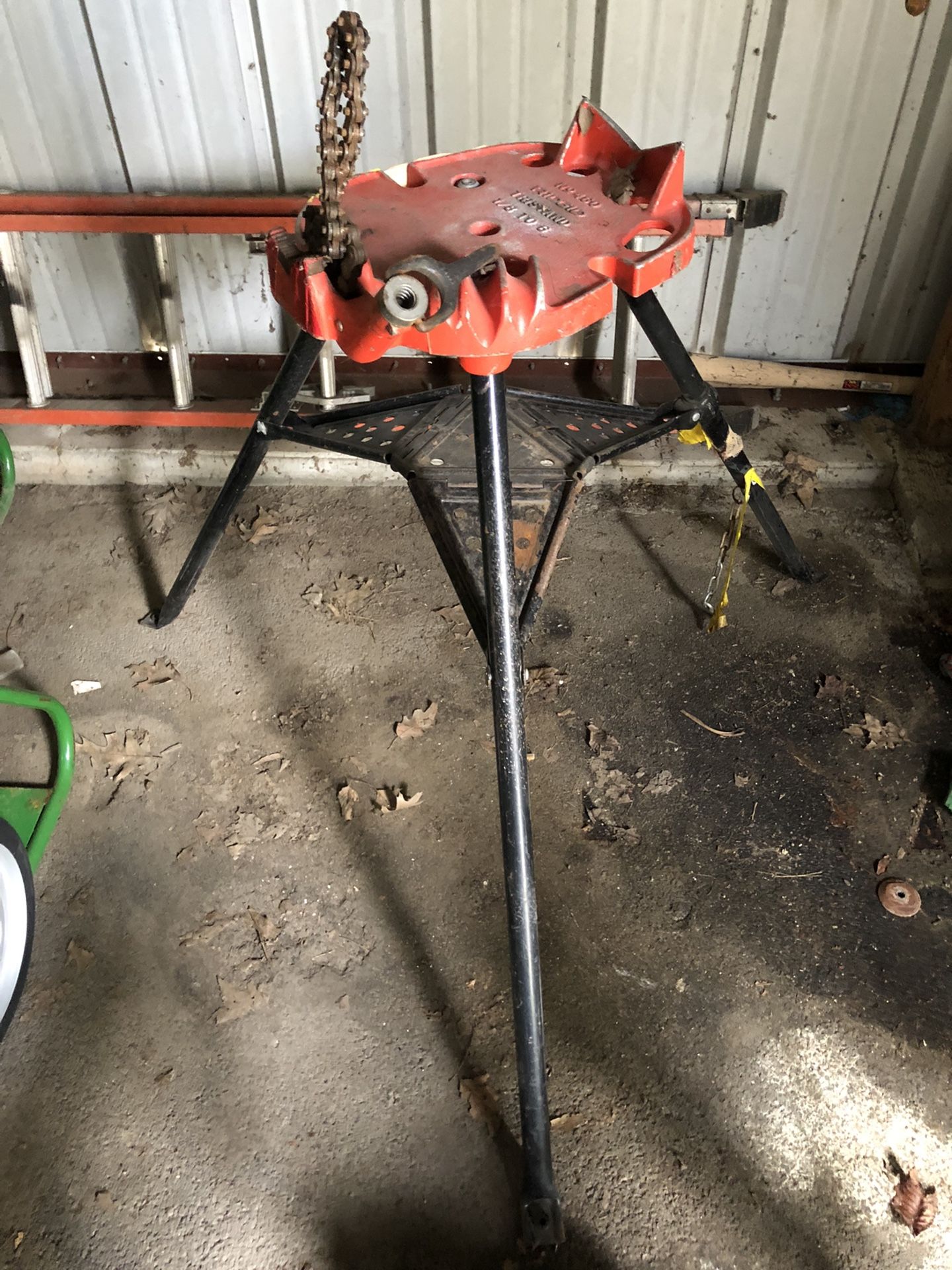 RIGID Pipe Stand