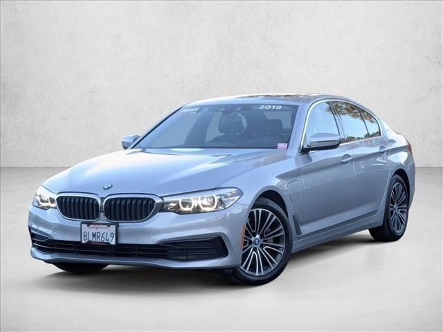 2019 BMW 530e