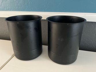 Black Metal Storage Container / Utensil Croc