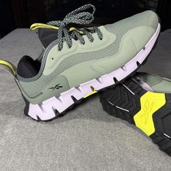 Rebook Zig Dynamica Women’s size 9.5