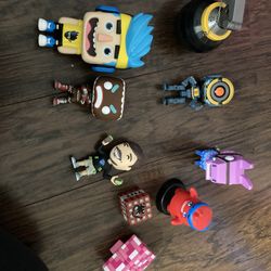 Fortnite And More Figures