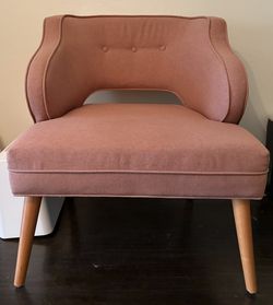 Pink accent armchair