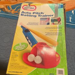 Little Tikes Auto Pitch Batting trainer