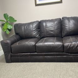 Extra Comfy Brown Leather Couch / Sofa