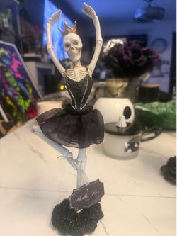 Bella Lux Skeleton Ballerina Figurine Halloween Decor Gothic Ballet 10” New