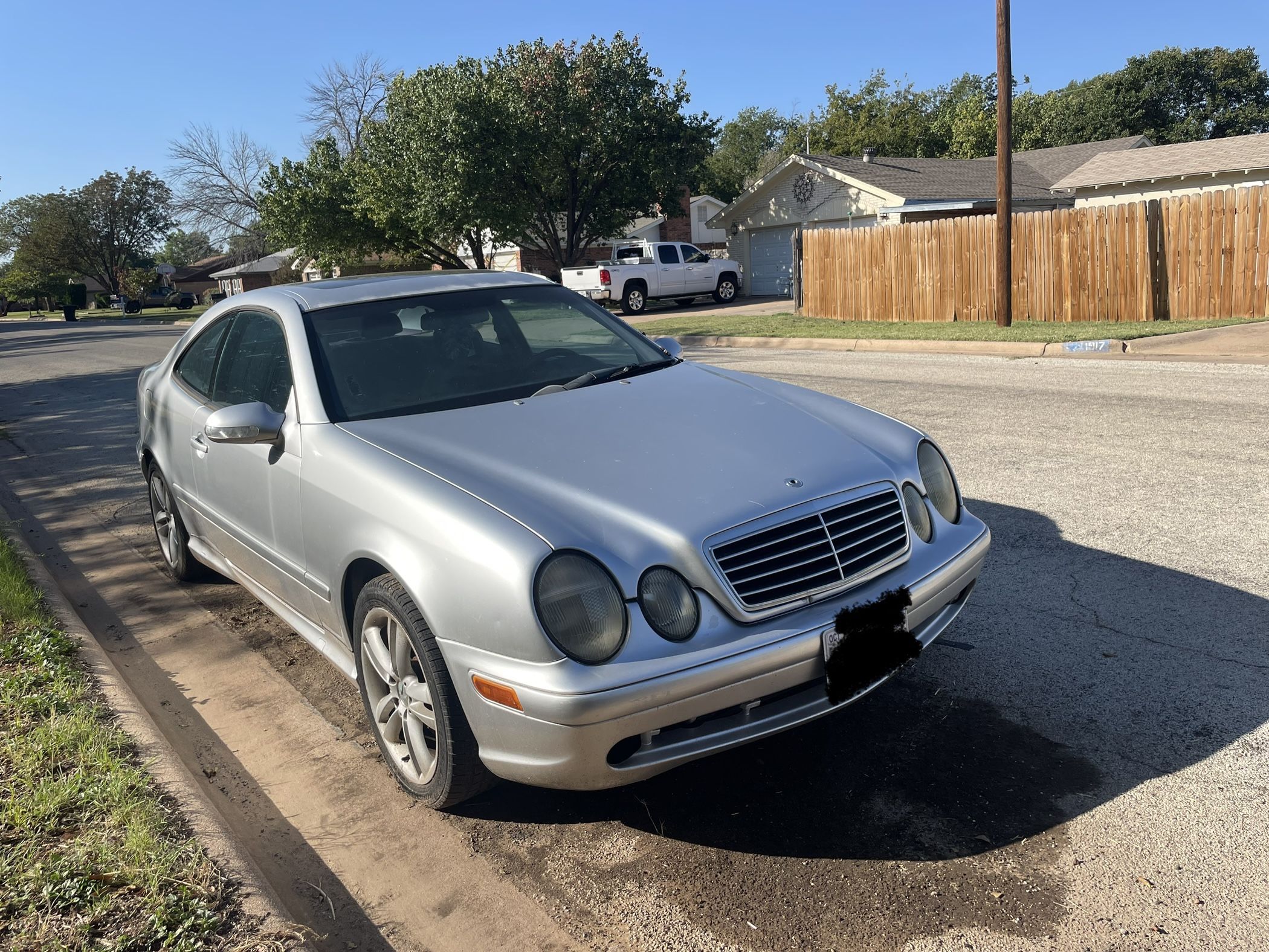 2000 Mercedes-Benz CLK-Class