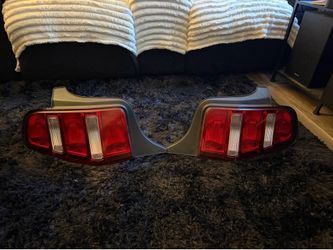 2011 Mustang Taillights
