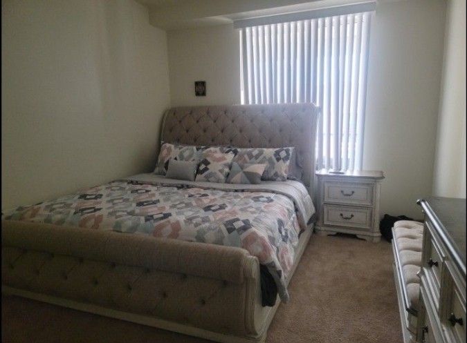 Magnolia King Size Bedroom Set