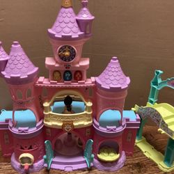 Vtech Princess Music Interactive Castle 