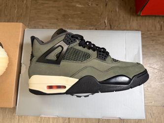 Retro 4 undefeated size 9.5