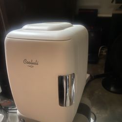 Cooluli Portable Mini fridge