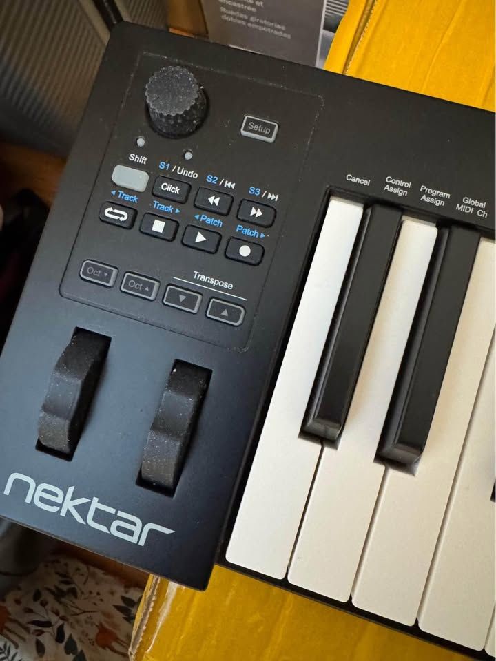 Nektar Impact GX49 49-Key USB MIDI Keyboard Controller 