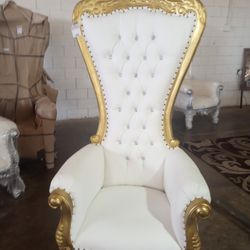 White And Gold Throne Chair 