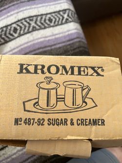 Creamer and Sugar Set