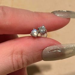 0.35 CT Men's Studs Lab Grown Diamond 