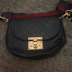 Gucci Bag Needs Steam Clean But Great Condition / AUTHENTIC 