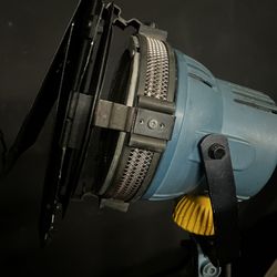 Arri Lite 1000 Open Face Tungsten Lite