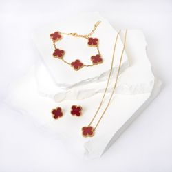 Carnelian 5 Motifs 18k Set 