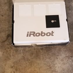 IROBOT RAMBA DISCOVERY (OPEN TO TRADES)