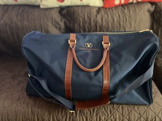 Preloved V. Garavani Duffle Bag