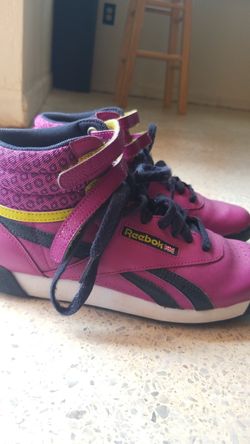 Brand New Reebok Velcro Sneakers