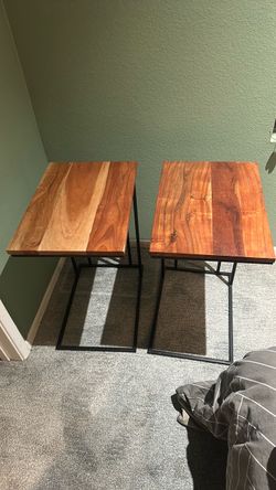 Set of 2 C-Shape Side Tables. Real wood.