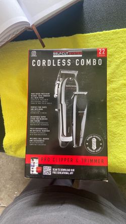 Hair and beard trimmers