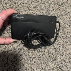 RocketFish 90W Universal AC/DC Adapter