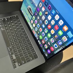 Macbook Air Final Cut 12 Logic Pro 12 Photoshop Premiere Office 